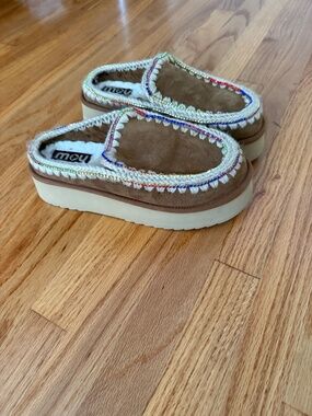 Mou Clog Eskimo Raised Sole Rhinestones